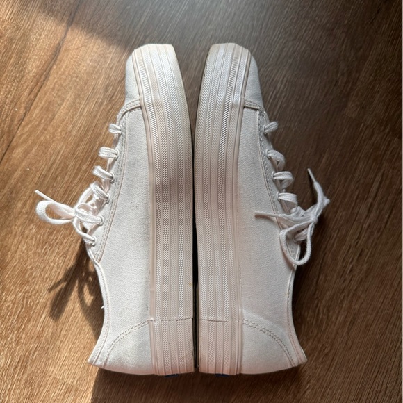 ❌SOLD❌Keds Light Pink Canvas Platform Sneakers Size 8 - Picture 7 of 9